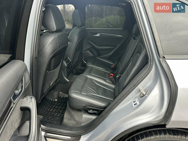 Серый Ауди SQ5, объемом двигателя 3 л и пробегом 167 тыс. км за 16500 $, фото 16 на Automoto.ua