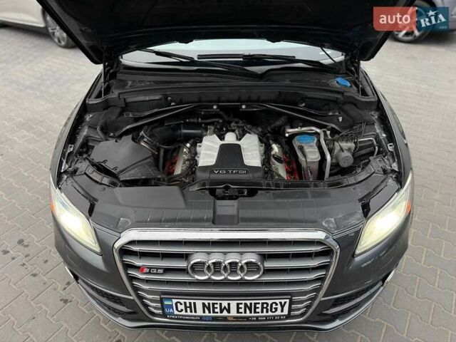 Серый Ауди SQ5, объемом двигателя 3 л и пробегом 142 тыс. км за 22300 $, фото 20 на Automoto.ua