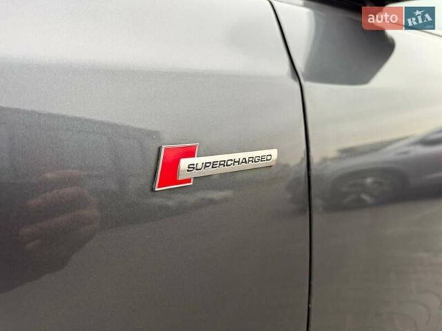 Серый Ауди SQ5, объемом двигателя 3 л и пробегом 142 тыс. км за 22300 $, фото 19 на Automoto.ua