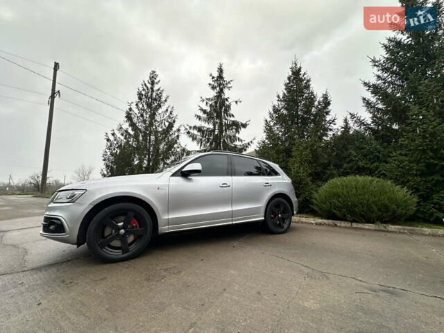 Серый Ауди SQ5, объемом двигателя 3 л и пробегом 167 тыс. км за 16500 $, фото 1 на Automoto.ua