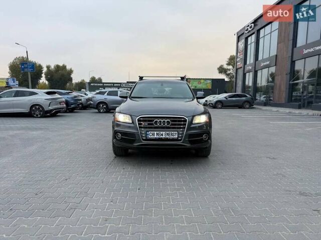 Серый Ауди SQ5, объемом двигателя 3 л и пробегом 142 тыс. км за 22300 $, фото 1 на Automoto.ua