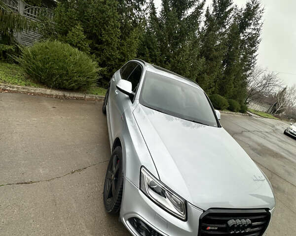 Серый Ауди SQ5, объемом двигателя 3 л и пробегом 167 тыс. км за 16500 $, фото 6 на Automoto.ua