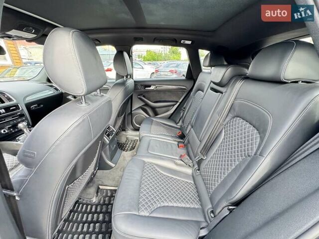 Серый Ауди SQ5, объемом двигателя 3 л и пробегом 129 тыс. км за 24900 $, фото 18 на Automoto.ua