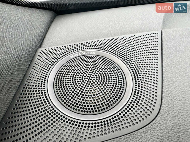 Серый Ауди SQ5, объемом двигателя 3 л и пробегом 167 тыс. км за 16500 $, фото 26 на Automoto.ua