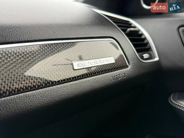 Серый Ауди SQ5, объемом двигателя 3 л и пробегом 142 тыс. км за 22300 $, фото 24 на Automoto.ua
