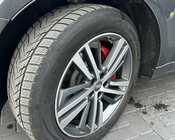 Серый Ауди SQ5, объемом двигателя 3 л и пробегом 198 тыс. км за 20500 $, фото 6 на Automoto.ua