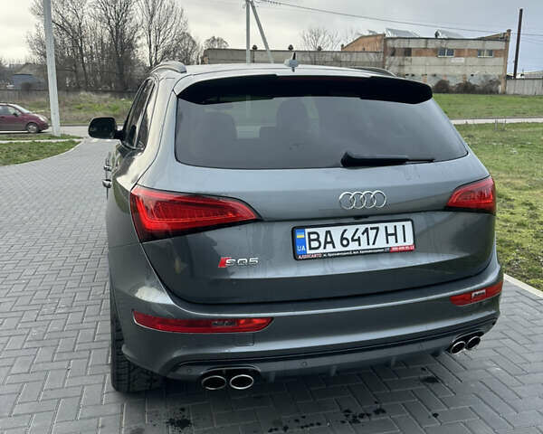 Серый Ауди SQ5, объемом двигателя 3 л и пробегом 198 тыс. км за 20500 $, фото 4 на Automoto.ua