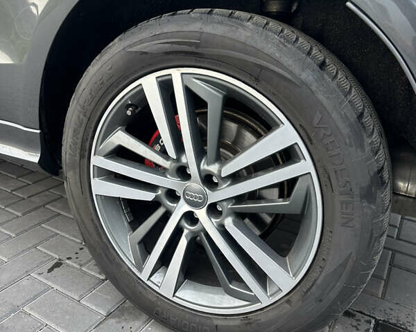 Серый Ауди SQ5, объемом двигателя 3 л и пробегом 198 тыс. км за 20500 $, фото 7 на Automoto.ua