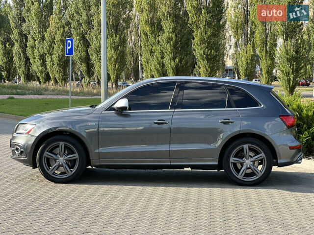 Серый Ауди SQ5, объемом двигателя 3 л и пробегом 112 тыс. км за 26000 $, фото 7 на Automoto.ua