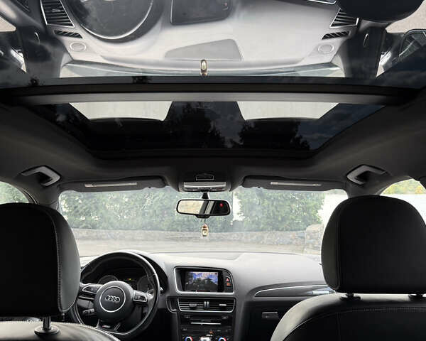 Серый Ауди SQ5, объемом двигателя 3 л и пробегом 199 тыс. км за 21500 $, фото 10 на Automoto.ua