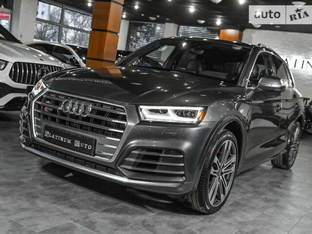 Сірий Ауді SQ5, об'ємом двигуна 3 л та пробігом 88 тис. км за 38000 $, фото 4 на Automoto.ua