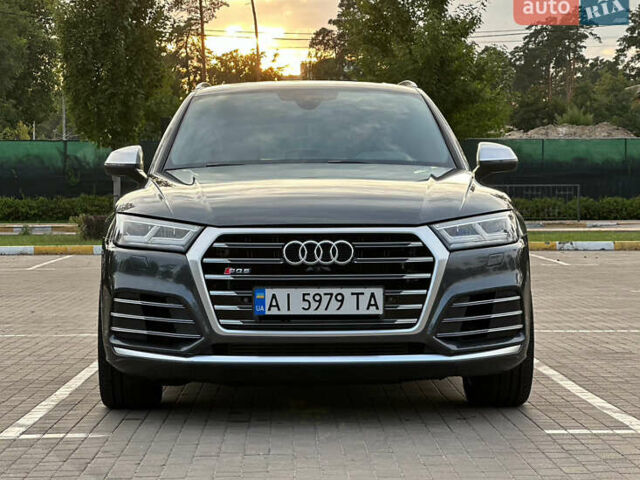 Серый Ауди SQ5, объемом двигателя 3 л и пробегом 149 тыс. км за 29000 $, фото 1 на Automoto.ua