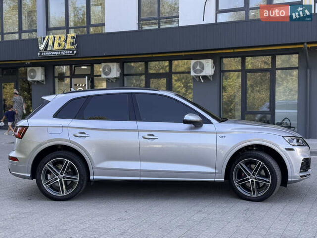 Серый Ауди SQ5, объемом двигателя 3 л и пробегом 159 тыс. км за 27900 $, фото 4 на Automoto.ua