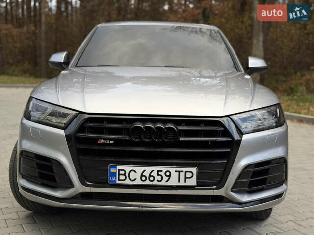 Серый Ауди SQ5, объемом двигателя 3 л и пробегом 159 тыс. км за 32000 $, фото 2 на Automoto.ua