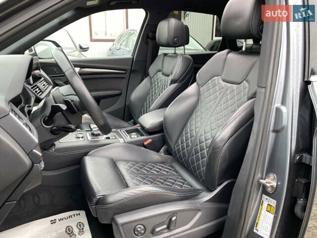 Сірий Ауді SQ5, об'ємом двигуна 3 л та пробігом 142 тис. км за 29300 $, фото 1 на Automoto.ua