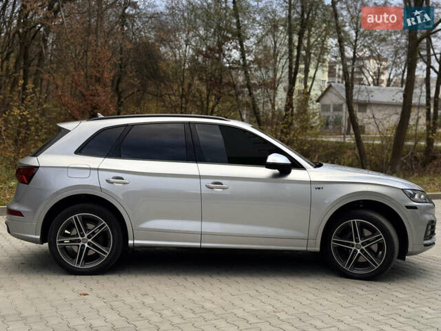 Серый Ауди SQ5, объемом двигателя 3 л и пробегом 159 тыс. км за 32000 $, фото 4 на Automoto.ua