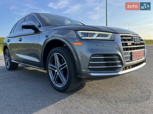 Серый Ауди SQ5, объемом двигателя 3 л и пробегом 78 тыс. км за 27900 $, фото 3 на Automoto.ua