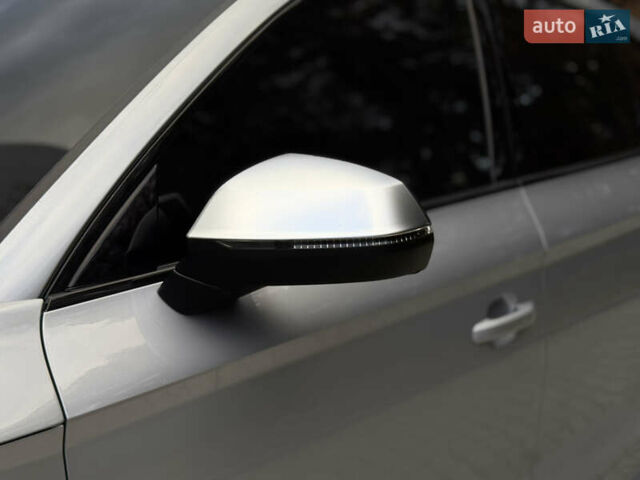 Серый Ауди SQ5, объемом двигателя 3 л и пробегом 159 тыс. км за 32000 $, фото 15 на Automoto.ua