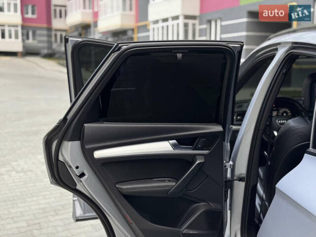 Серый Ауди SQ5, объемом двигателя 3 л и пробегом 159 тыс. км за 32000 $, фото 36 на Automoto.ua