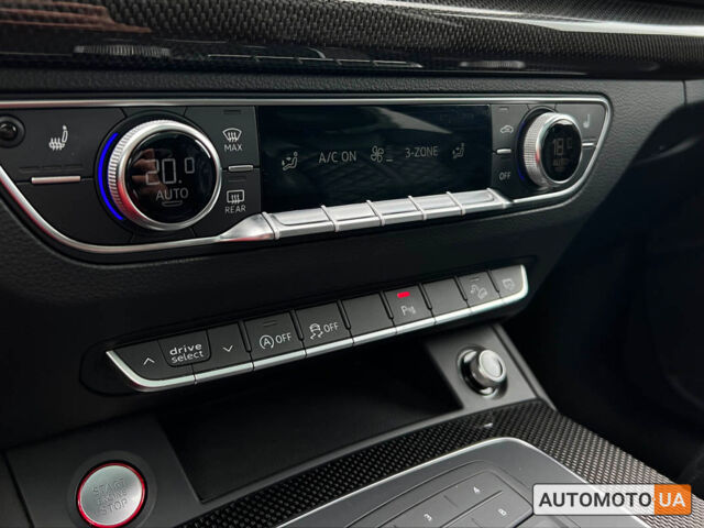Ауди SQ5 2017 в Львове на Automoto.ua Серый Ауди SQ5, объемом двигателя 3 л и пробегом 145 тыс. км за 33999 $, фото 28 на Automoto.ua