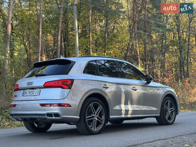 Серый Ауди SQ5, объемом двигателя 3 л и пробегом 42 тыс. км за 27100 $, фото 23 на Automoto.ua