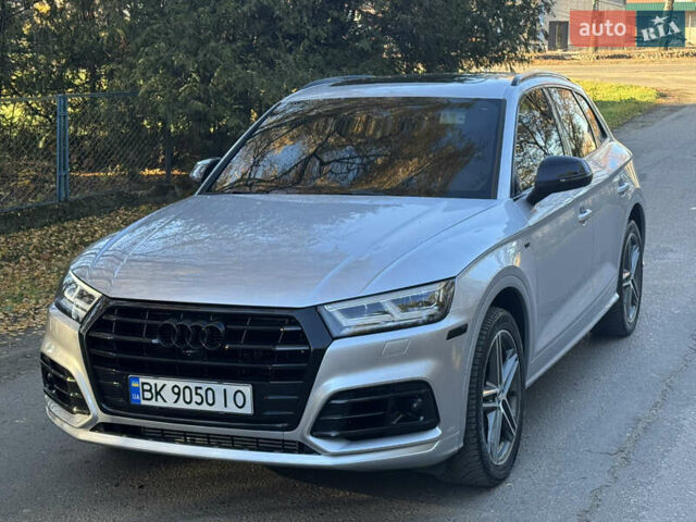 Серый Ауди SQ5, объемом двигателя 3 л и пробегом 42 тыс. км за 27100 $, фото 7 на Automoto.ua