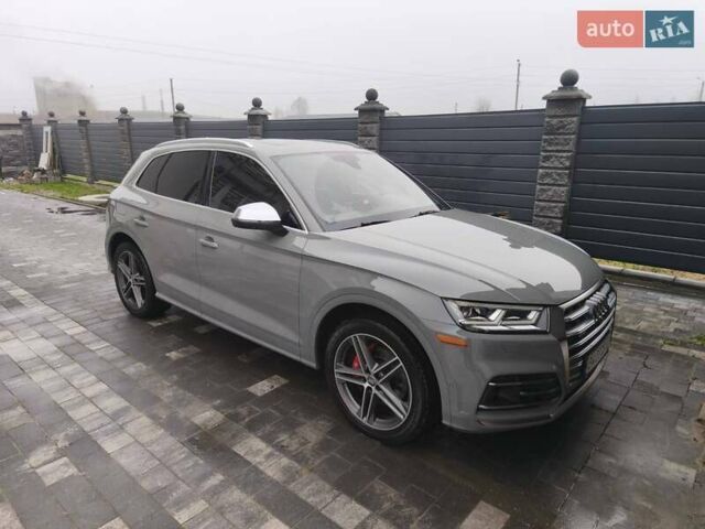 Серый Ауди SQ5, объемом двигателя 3 л и пробегом 218 тыс. км за 31500 $, фото 2 на Automoto.ua
