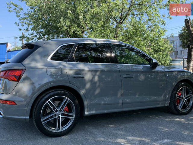 Сірий Ауді SQ5, об'ємом двигуна 3 л та пробігом 69 тис. км за 41999 $, фото 24 на Automoto.ua