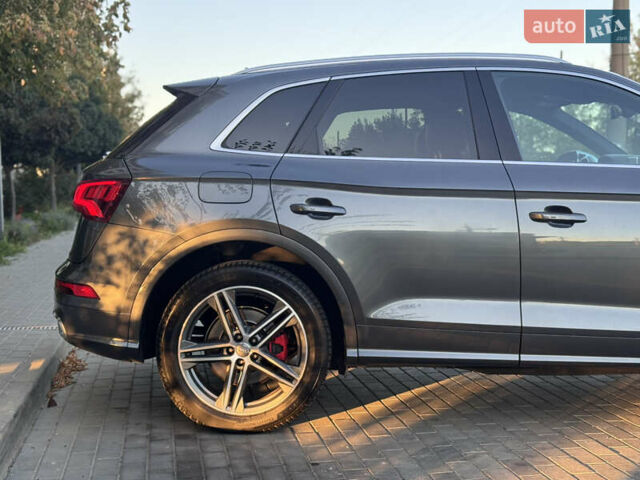 Серый Ауди SQ5, объемом двигателя 3 л и пробегом 66 тыс. км за 34990 $, фото 63 на Automoto.ua