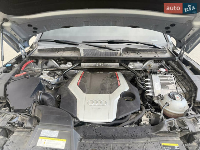 Ауди SQ5 2018 в Теплике на Automoto.ua Серый Ауди SQ5, объемом двигателя 3 л и пробегом 134 тыс. км за 27200 $, фото 22 на Automoto.ua