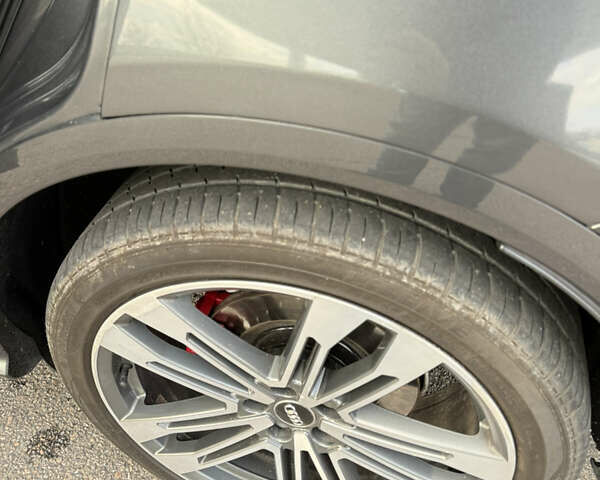 Сірий Ауді SQ5, об'ємом двигуна 3 л та пробігом 159 тис. км за 29999 $, фото 19 на Automoto.ua