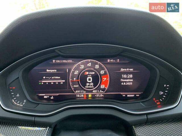 Сірий Ауді SQ5, об'ємом двигуна 3 л та пробігом 69 тис. км за 41999 $, фото 27 на Automoto.ua