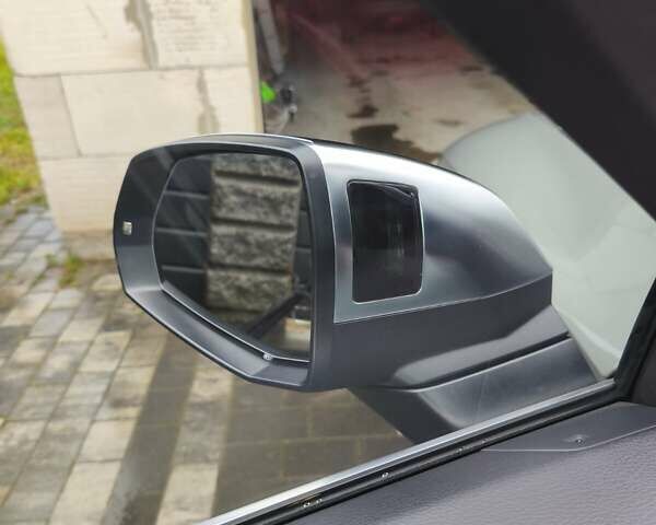 Серый Ауди SQ5, объемом двигателя 3 л и пробегом 218 тыс. км за 31500 $, фото 8 на Automoto.ua