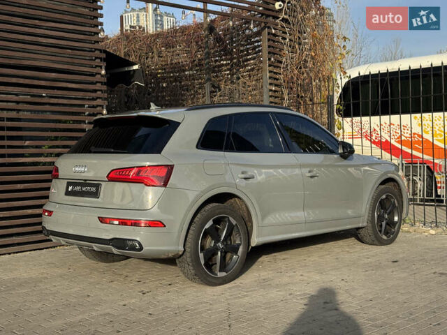 Серый Ауди SQ5, объемом двигателя 3 л и пробегом 108 тыс. км за 29900 $, фото 6 на Automoto.ua