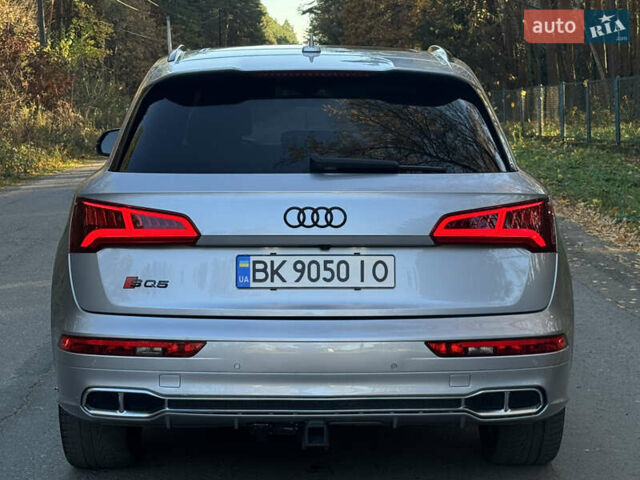 Серый Ауди SQ5, объемом двигателя 3 л и пробегом 42 тыс. км за 27100 $, фото 28 на Automoto.ua