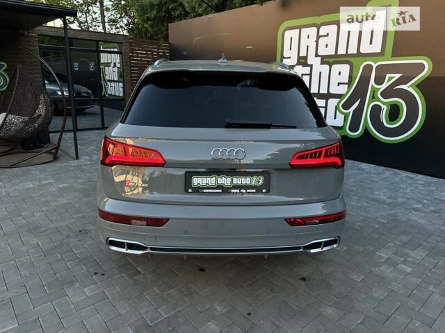 Сірий Ауді SQ5, об'ємом двигуна 3 л та пробігом 65 тис. км за 38500 $, фото 14 на Automoto.ua