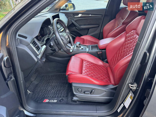 Серый Ауди SQ5, объемом двигателя 3 л и пробегом 66 тыс. км за 34990 $, фото 71 на Automoto.ua