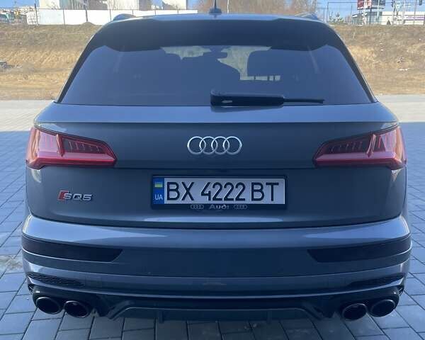 Сірий Ауді SQ5, об'ємом двигуна 3 л та пробігом 125 тис. км за 36100 $, фото 23 на Automoto.ua