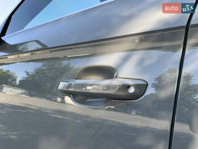 Сірий Ауді SQ5, об'ємом двигуна 3 л та пробігом 69 тис. км за 41999 $, фото 7 на Automoto.ua