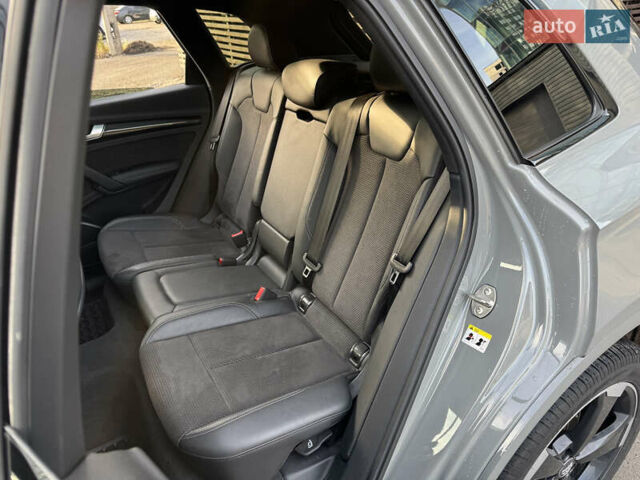 Серый Ауди SQ5, объемом двигателя 3 л и пробегом 108 тыс. км за 29900 $, фото 9 на Automoto.ua