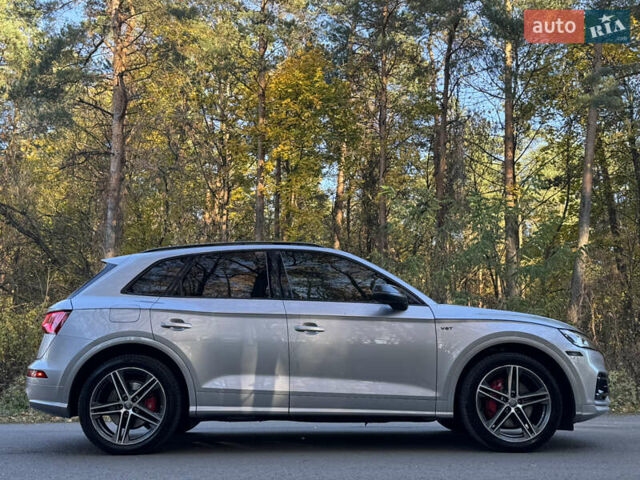Серый Ауди SQ5, объемом двигателя 3 л и пробегом 42 тыс. км за 27100 $, фото 22 на Automoto.ua
