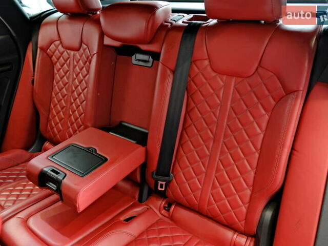 Серый Ауди SQ5, объемом двигателя 3 л и пробегом 66 тыс. км за 37900 $, фото 54 на Automoto.ua