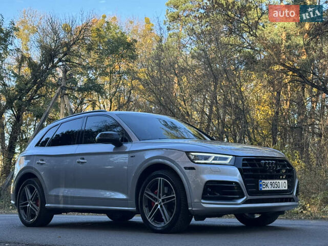 Серый Ауди SQ5, объемом двигателя 3 л и пробегом 42 тыс. км за 27100 $, фото 18 на Automoto.ua