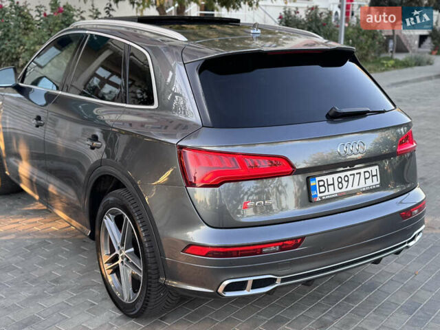 Серый Ауди SQ5, объемом двигателя 3 л и пробегом 66 тыс. км за 34990 $, фото 30 на Automoto.ua