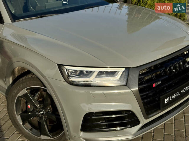 Серый Ауди SQ5, объемом двигателя 3 л и пробегом 108 тыс. км за 29900 $, фото 3 на Automoto.ua