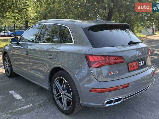 Сірий Ауді SQ5, об'ємом двигуна 3 л та пробігом 69 тис. км за 41999 $, фото 19 на Automoto.ua