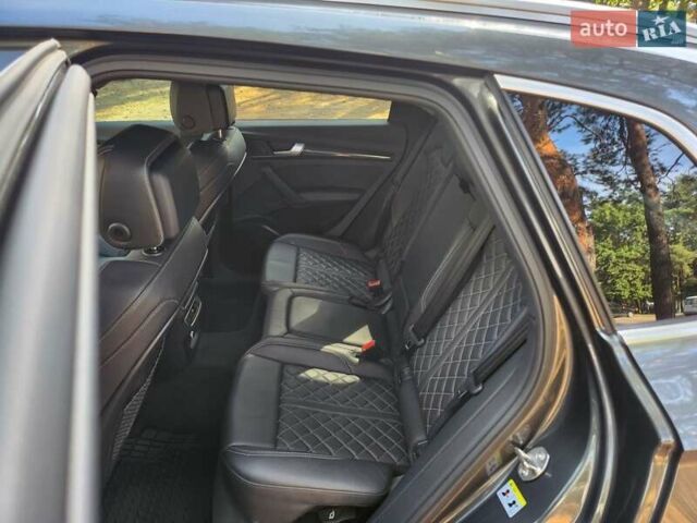 Серый Ауди SQ5, объемом двигателя 3 л и пробегом 88 тыс. км за 34300 $, фото 17 на Automoto.ua
