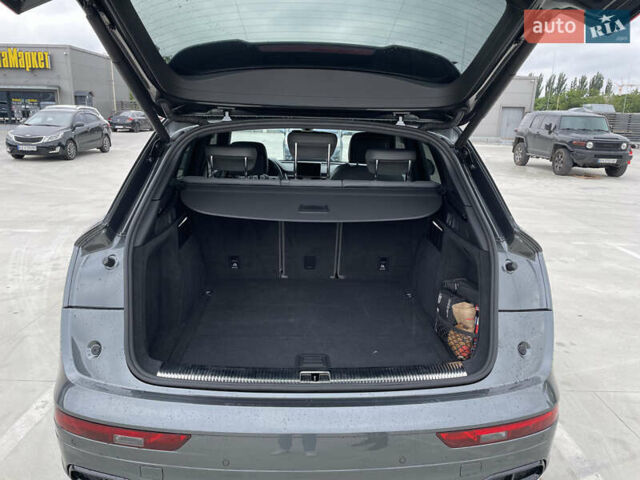 Серый Ауди SQ5, объемом двигателя 3 л и пробегом 39 тыс. км за 46990 $, фото 10 на Automoto.ua