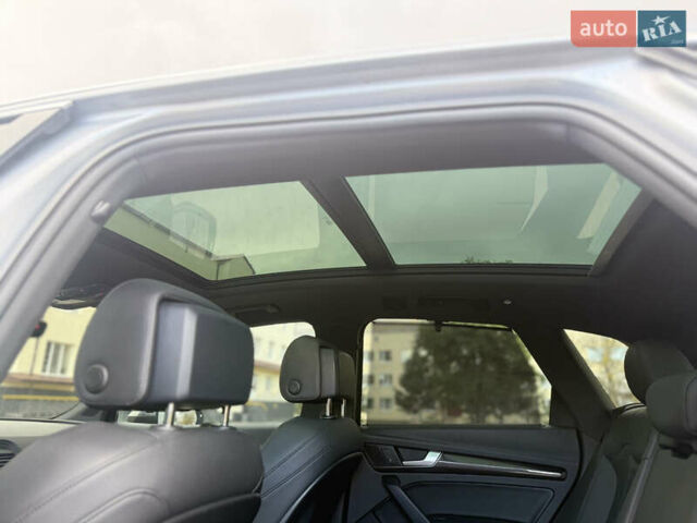 Ауди SQ5 2018 в Теплике на Automoto.ua Серый Ауди SQ5, объемом двигателя 3 л и пробегом 134 тыс. км за 27200 $, фото 26 на Automoto.ua