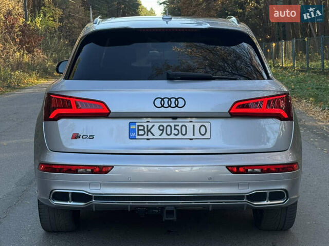 Серый Ауди SQ5, объемом двигателя 3 л и пробегом 42 тыс. км за 27100 $, фото 29 на Automoto.ua
